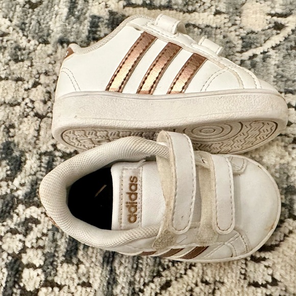 Adidas Sneakers - Picture 2 of 6